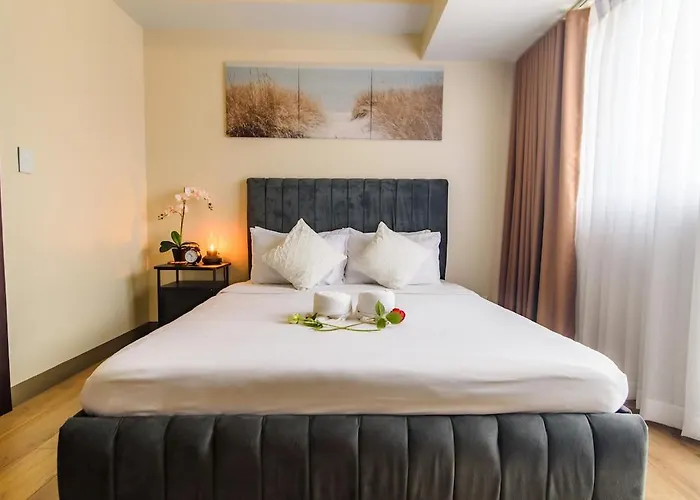 Apartamento Modern 1br In Bgc Mckinley With 1gbps Wifi Pool Gym Manila