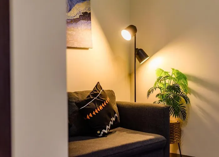 Modern 1br In Bgc Mckinley With 1gbps Wifi Pool Gym Apartamento Manila