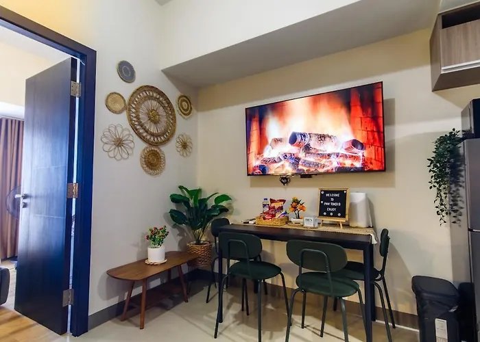 Modern 1br In Bgc Mckinley With 1gbps Wifi Pool Gym * Manila